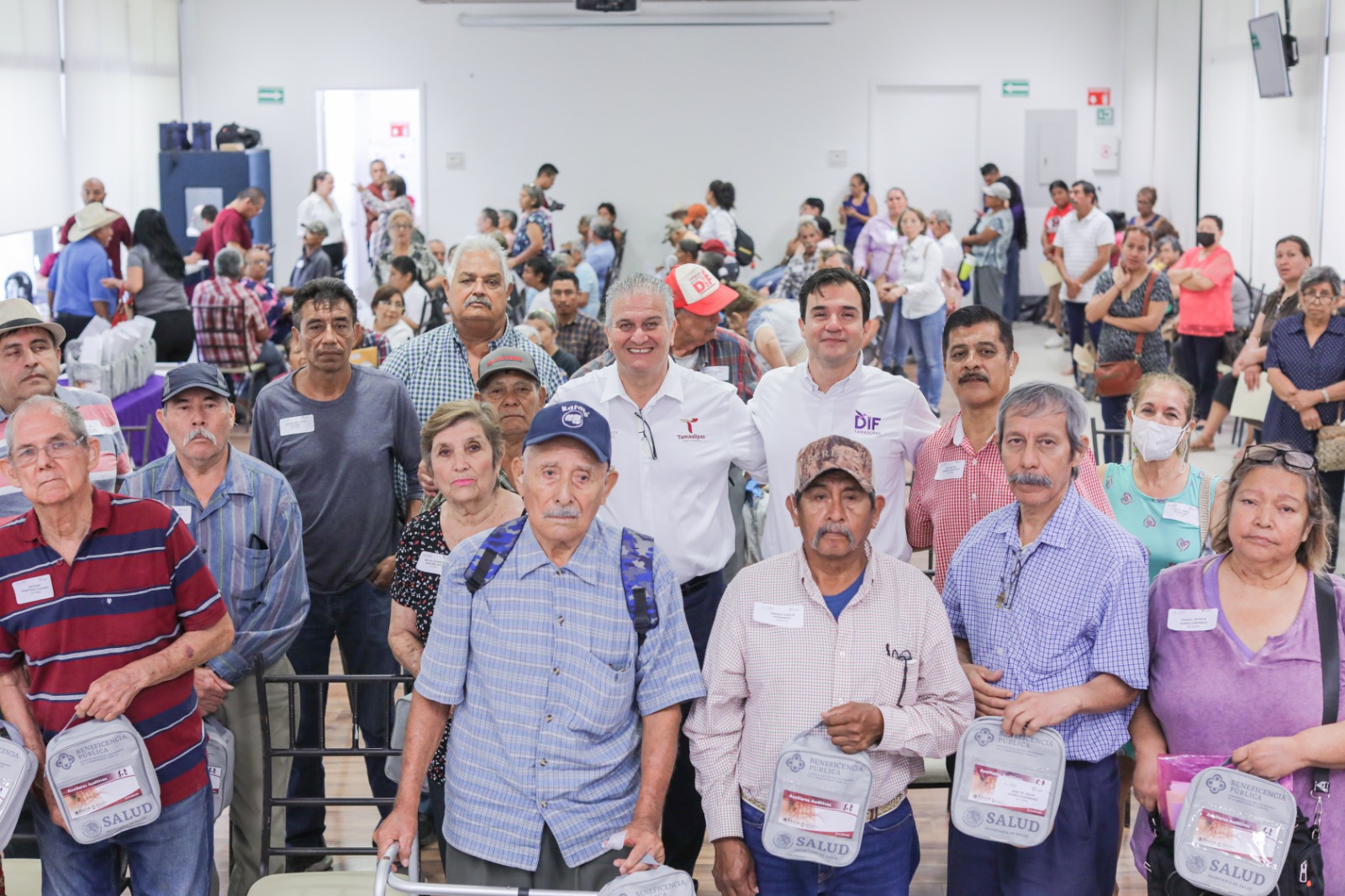 Entrega DIF Tamaulipas mil aparatos auditivos en colaboración con la Secretaría de Salud